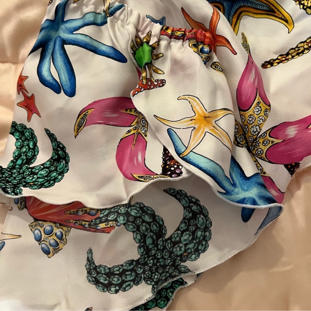 Versace Tresor La Mer Silk Twill Ruffle Shorts - Picture 3 of 9